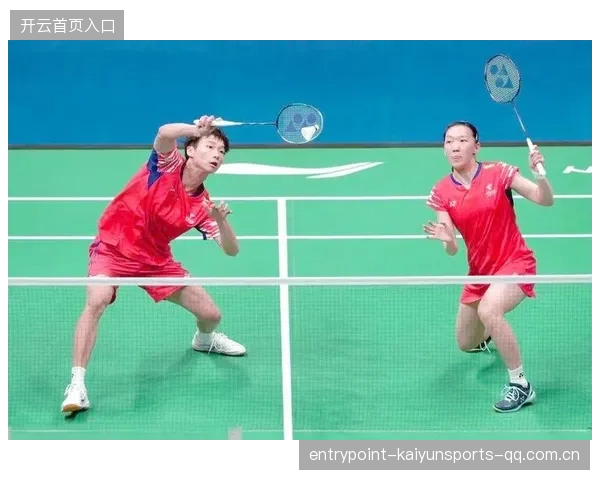 羽毛球混双组合默契提升，连续打出高质量配合的秘籍揭秘